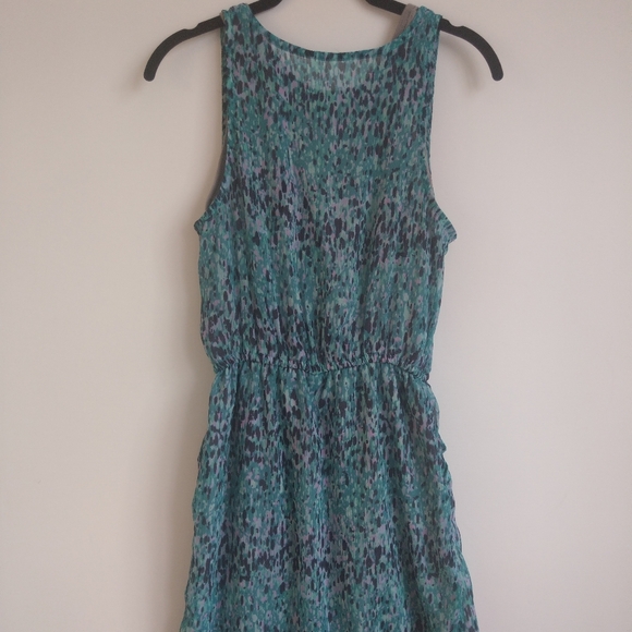 SO dress seelevess - Picture 2 of 7